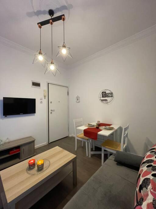 Studio 7 Thessaloníki Luaran gambar